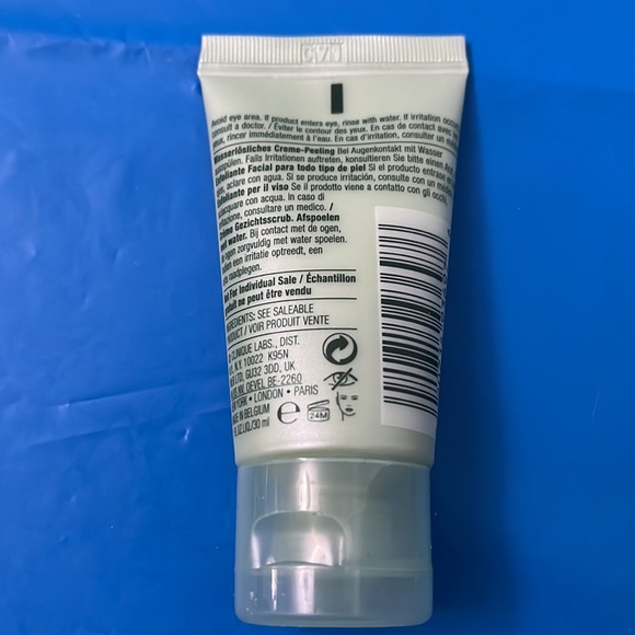 Clinique 7 day scrub cream rinse off formula NEW - Picture 8 of 9